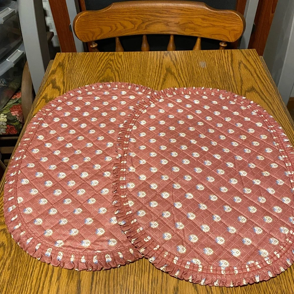 Placemats & more.Excellent Condition.